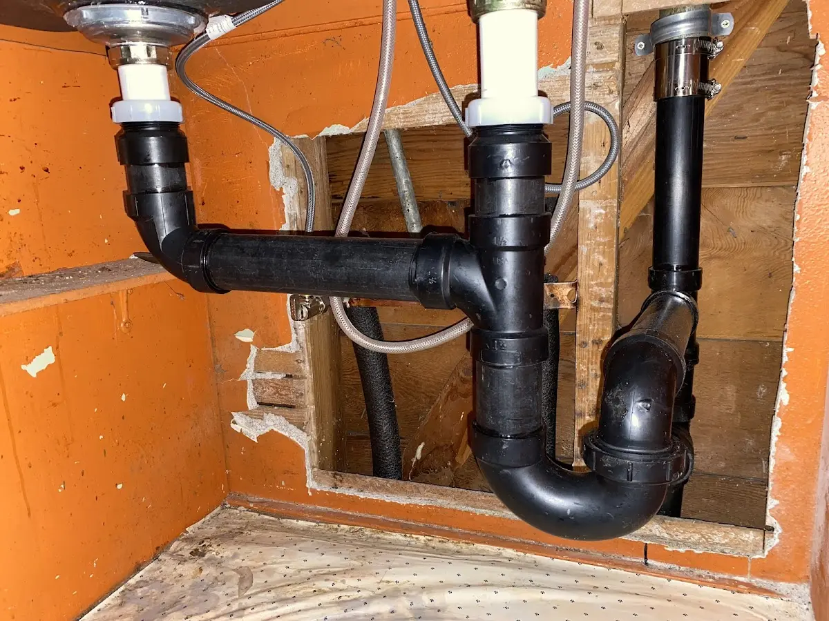 Professional Pipe Bursting equipment and tools on the job in Lake Park
